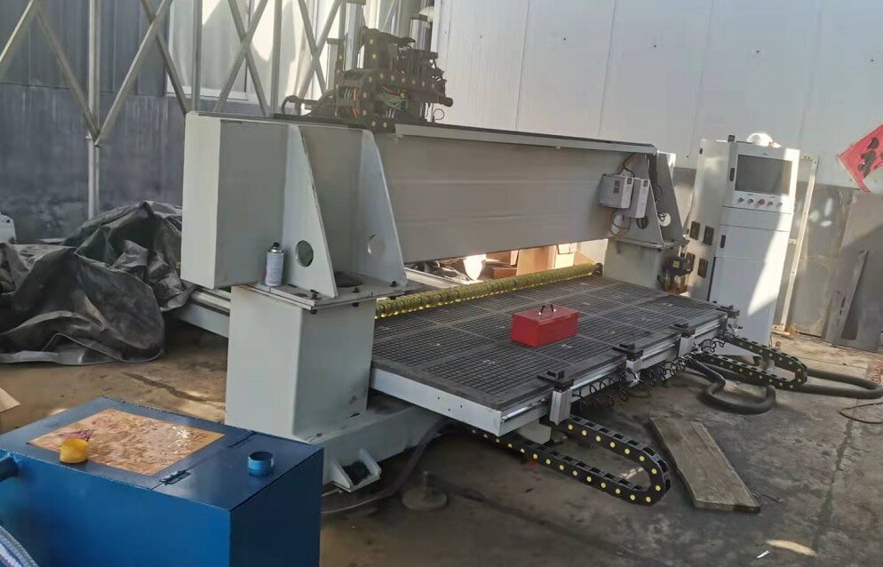 非標自動化設備之碳纖維材料加工設備