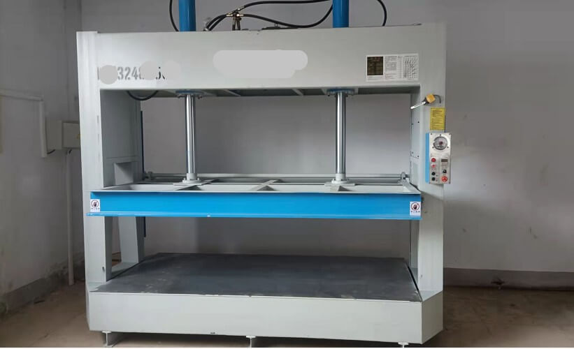 貓抓板廠投資多少錢(投資生產貓抓板需要哪些設備)